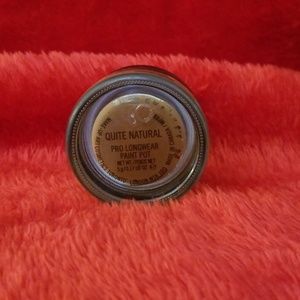 MAC pro long wear paint pot